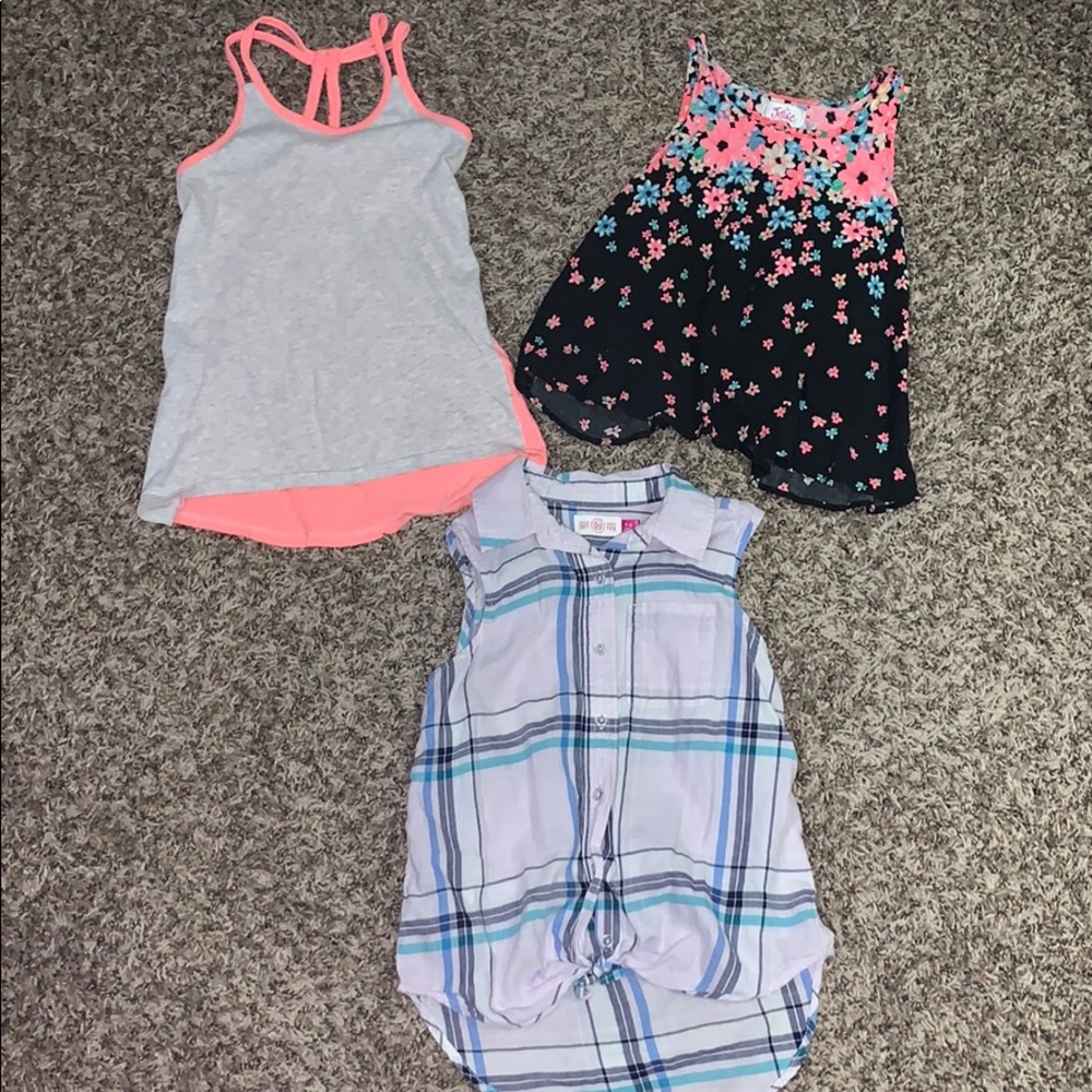 Size 7/8 girls tanks